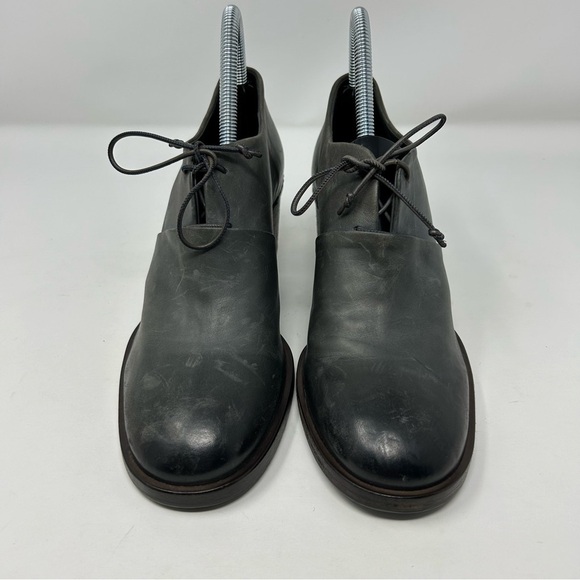 Del Carlo Dark Gray Heeled Oxford Style Round Toe Loafer Size 38.5 (US Size 8.5) - Picture 4 of 12